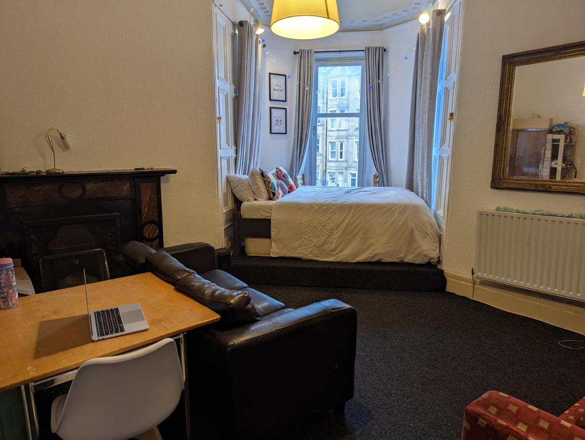 Huge Room In The City Εδιμβούργο Εξωτερικό φωτογραφία